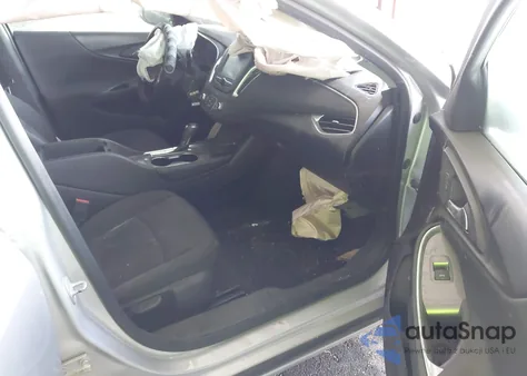 2018 Chevrolet Malibu Lt из США, поврежденный, VIN 1G1ZD5ST2JF197325